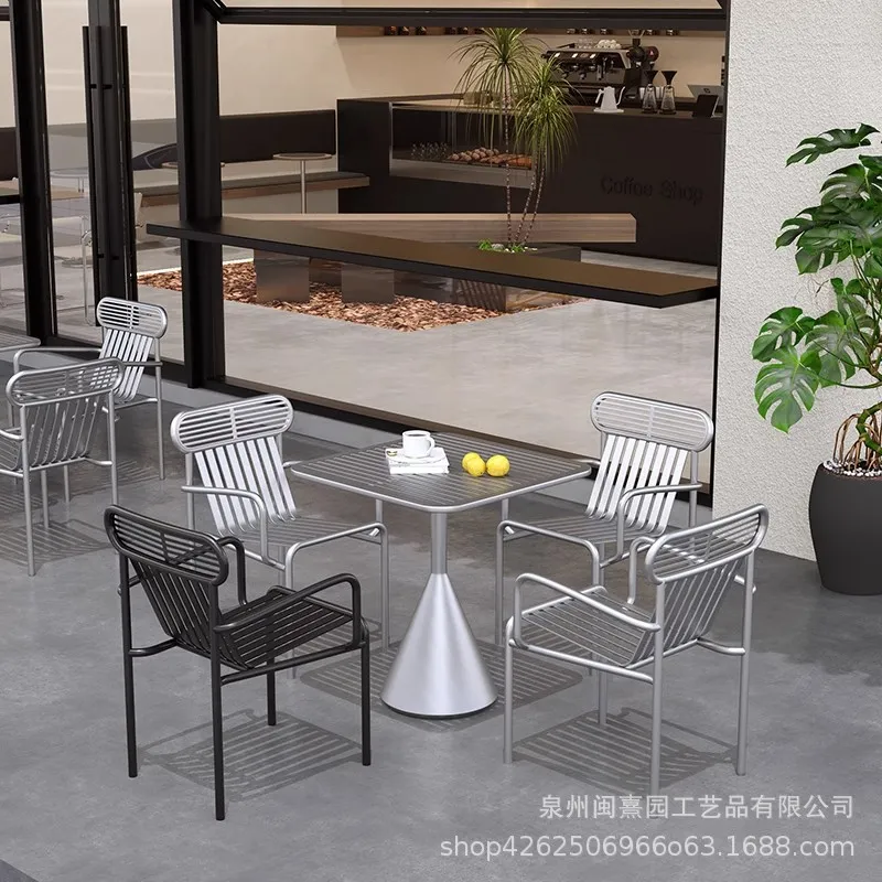 Noordse moderne terras-koffiet - Coffee Tea Lounge recensie en prijs