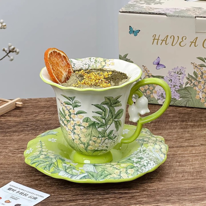 Lelietje-van-dalen bloeiende a - Coffee Tea Game recensie en prijs